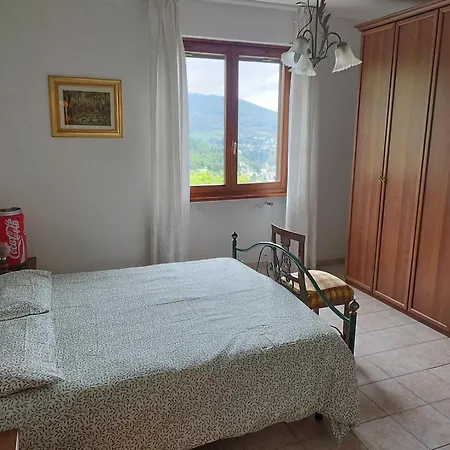 Holiday home Casa Tra I Laghi Ponna Superiore